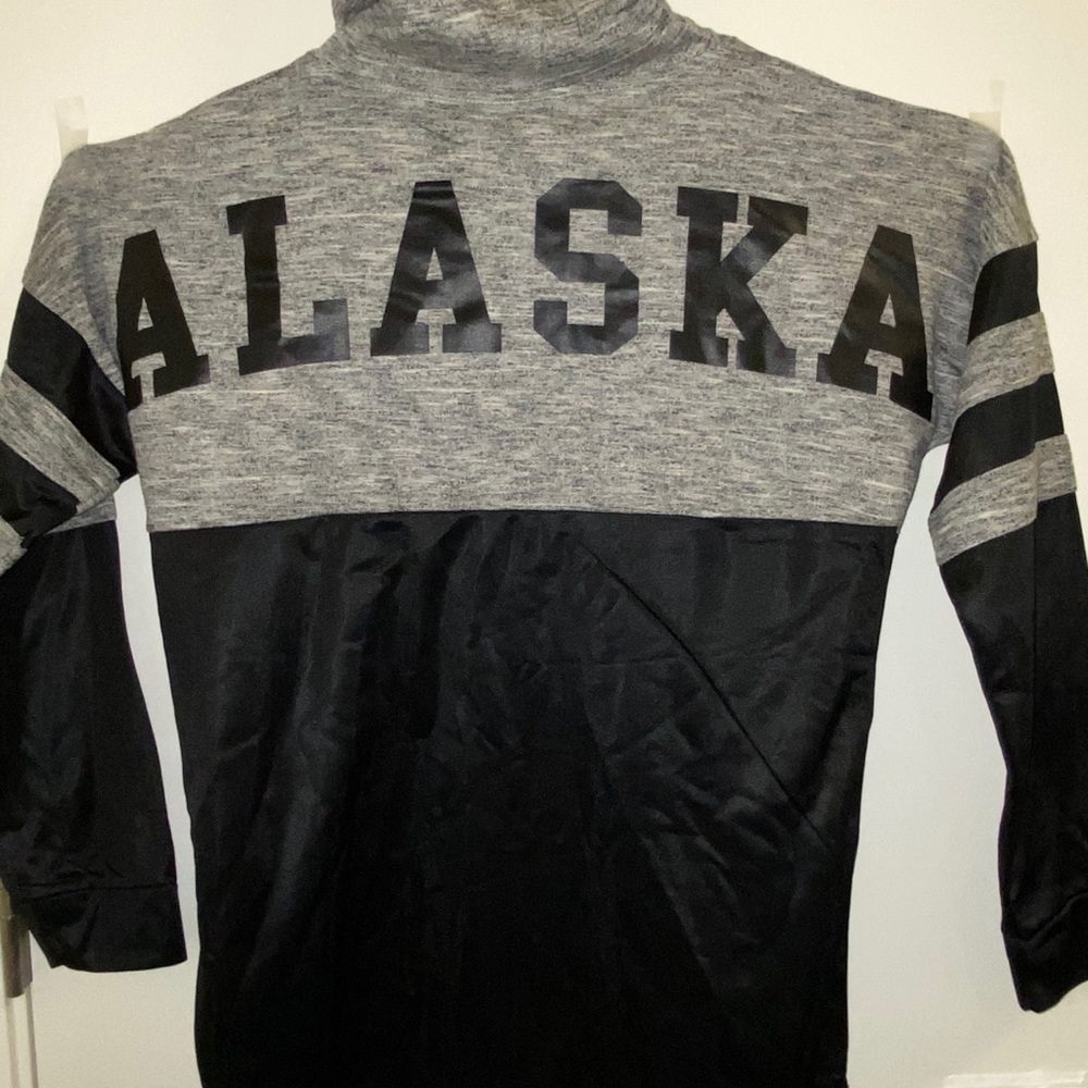 Alaska sweatshirt